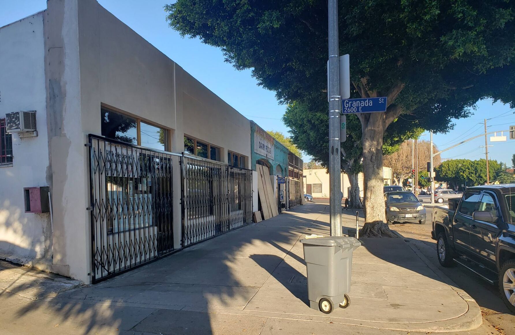 Cypress Park storefronts under renovation